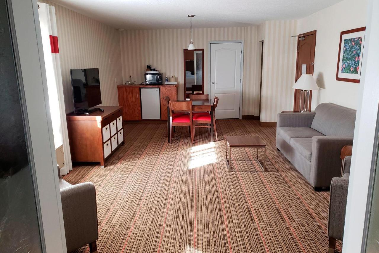 Prestige Prince George Lodge Экстерьер фото